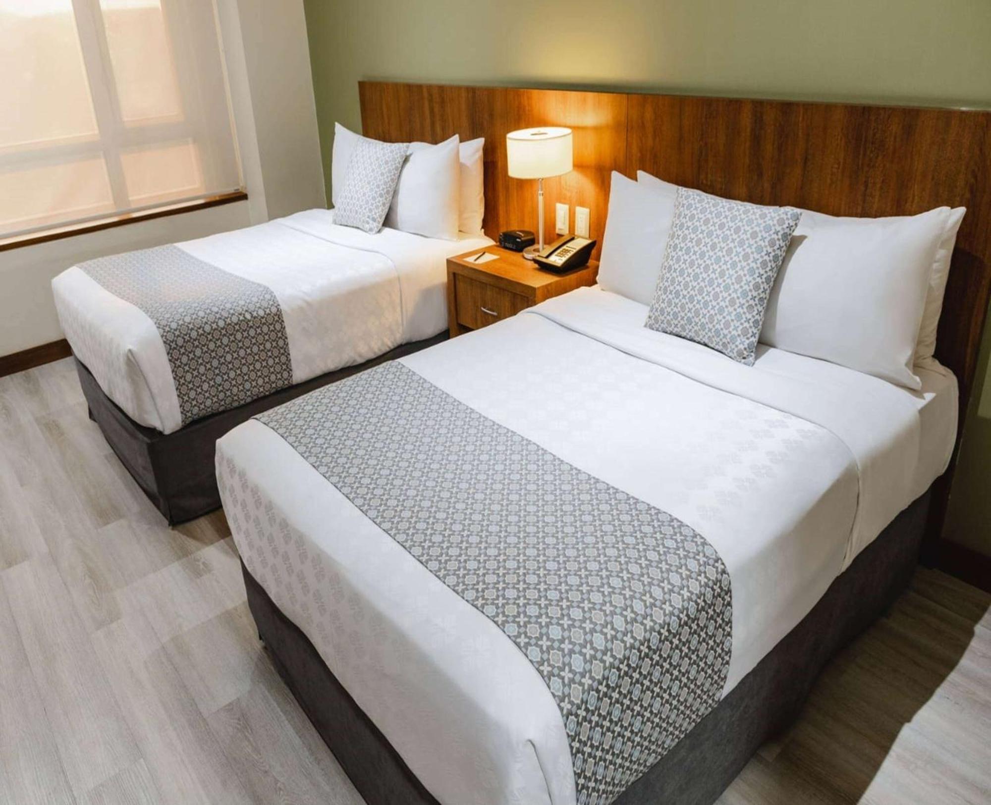 Hotel Wyndham Garden Guayaquil Exterior foto